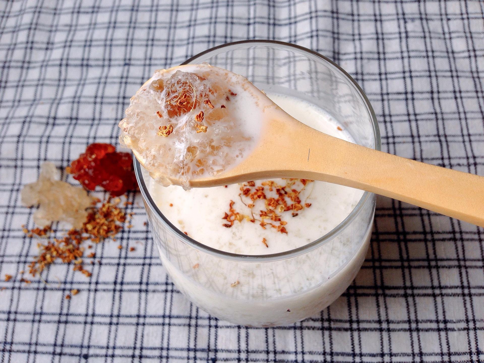 羊奶和蜂蜜一起喝对人体有什么好处?【瑞康羊奶】